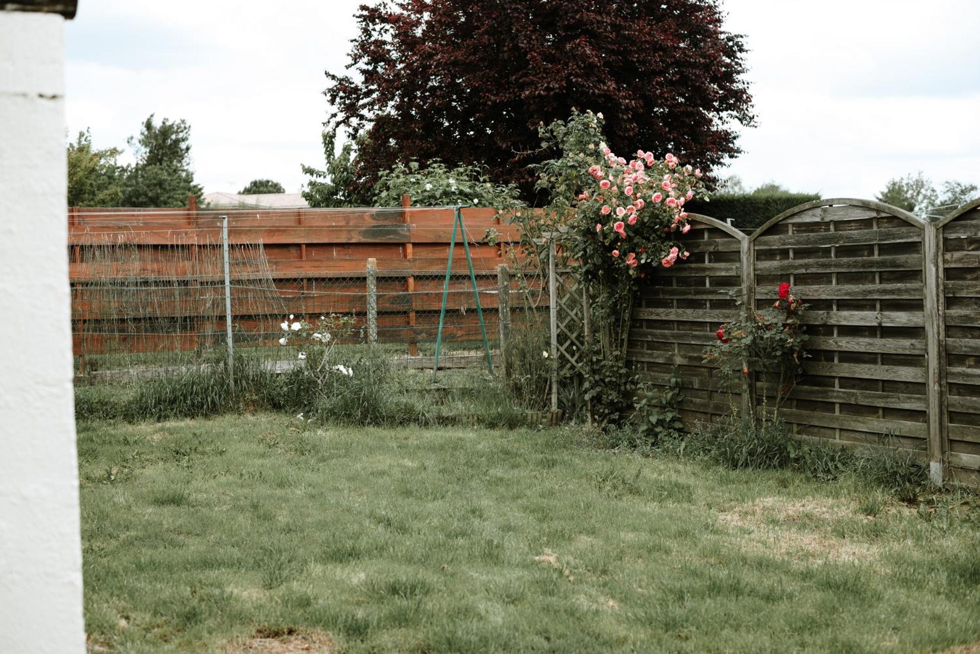 Saint-Meard-de-GurconStudio De Plain-Pied Avec Terrasse Et Jardin公寓 外观 照片